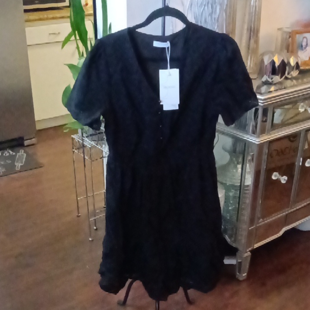 A:Black V-Neck Flutter Sleeve Mini Dress